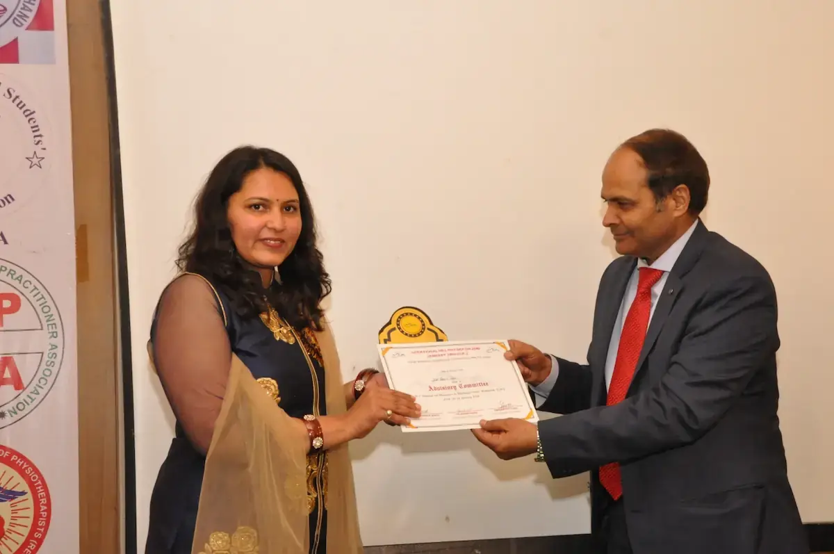 Clinical Excellence Award honouring Dr. Jitendra Kumar Singh and Dr. Amrita Rani